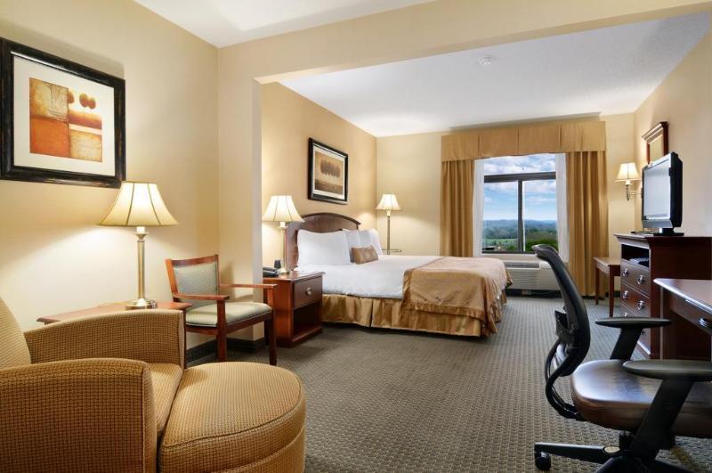 Holiday Inn Cleveland By Ihg Exterior photo
